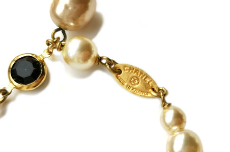 Vintage Chanel Tiger's Eye & Faux Pearl Sautoir Necklace - Bloomsbury Manor Ltd
