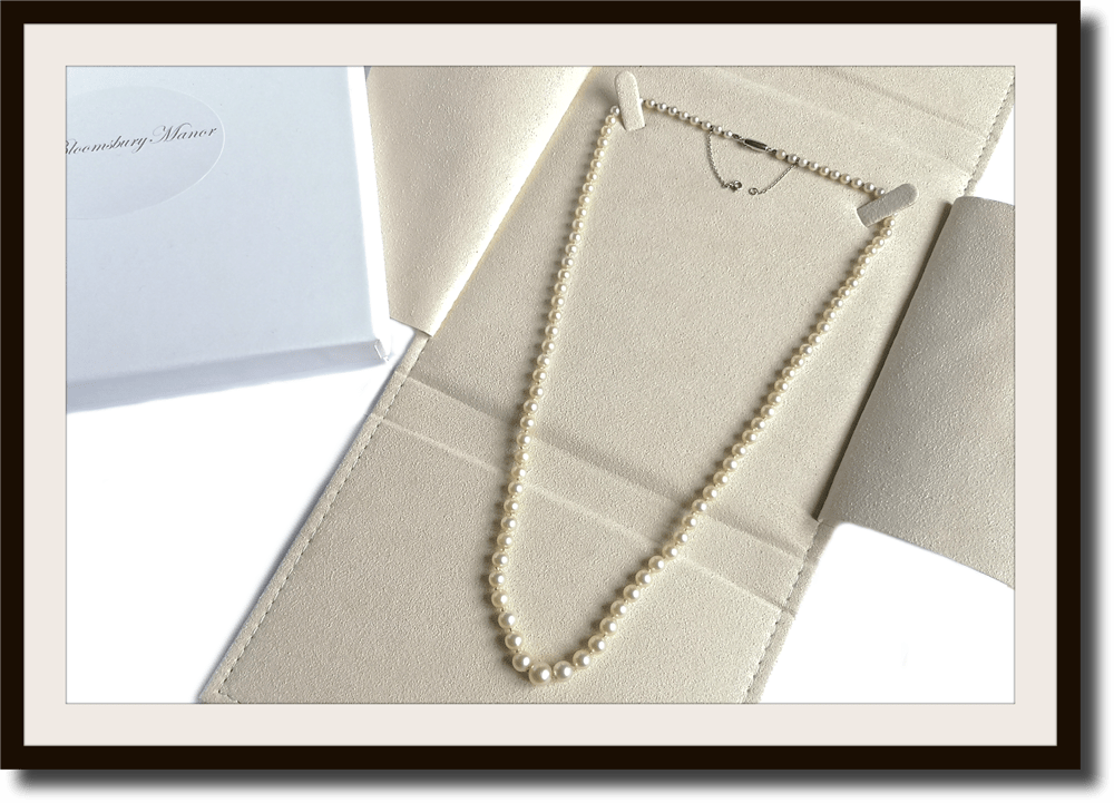 Vintage Hand Knotted Graduated Cultured Pearl Necklace 19in 18k Clasp - Bloomsbury Manor Ltd