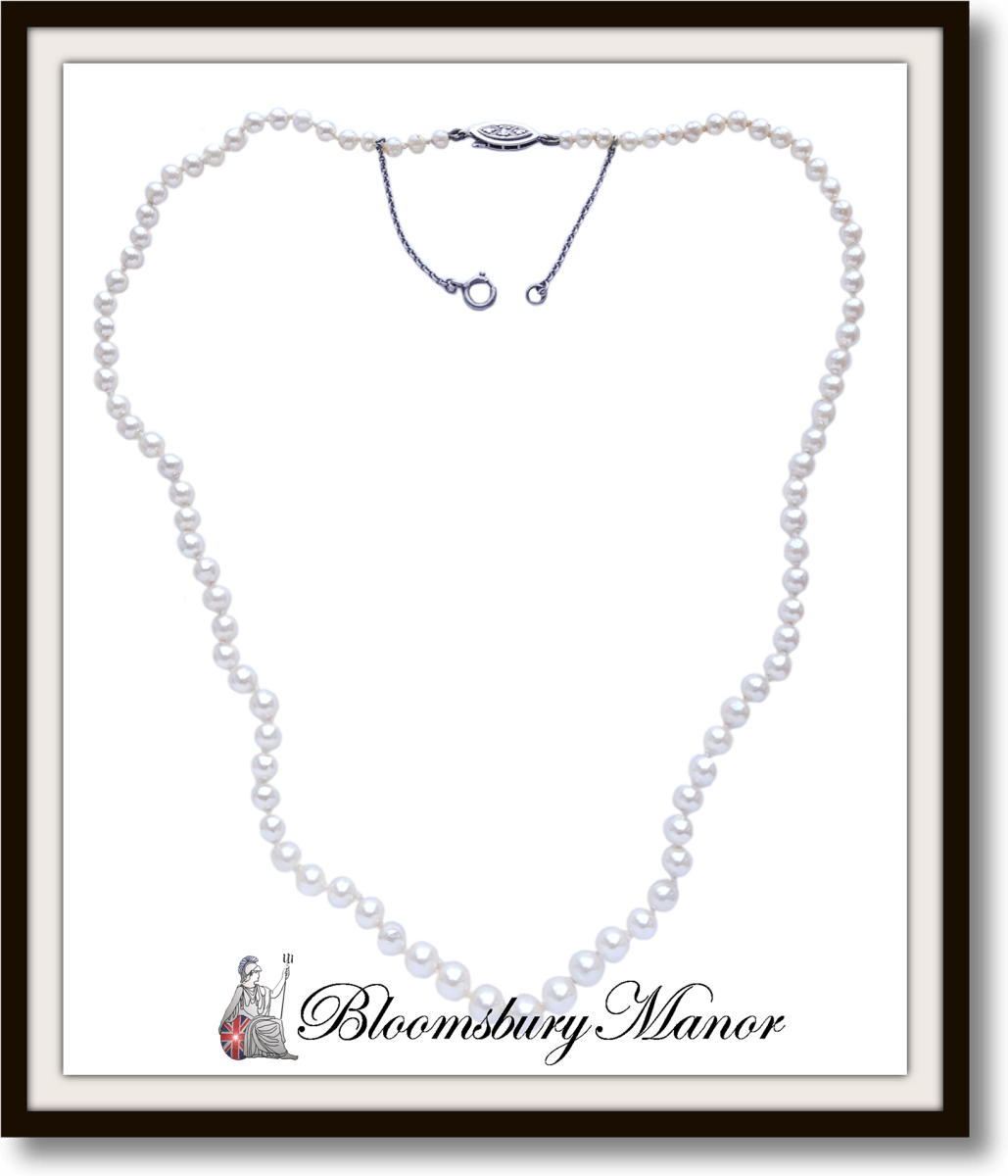 Vintage Pearl Graduated Hand knotted 18in Cultured Akoya Pearl Necklace 9K Gold Clasp - Bloomsbury Manor Ltd